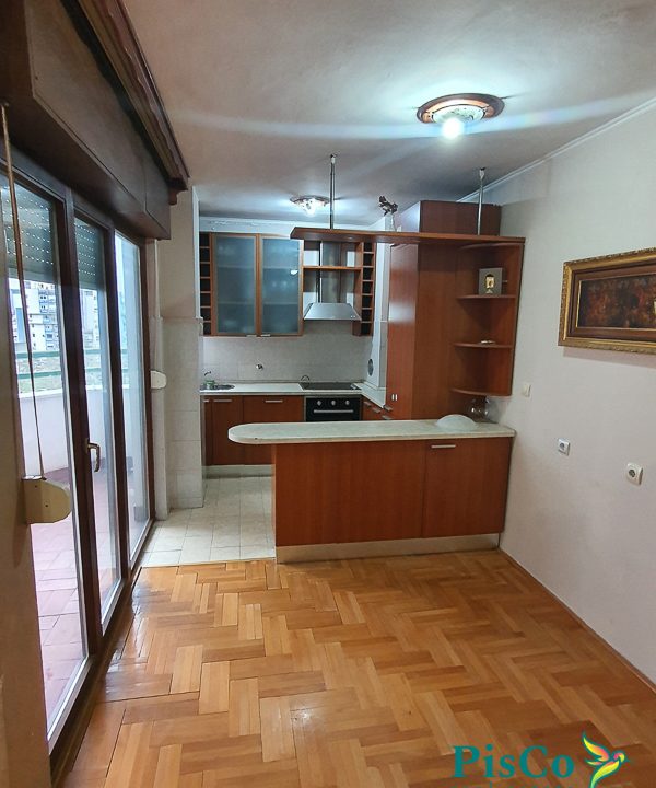 Trosoban Ruske kule (10 of 10)