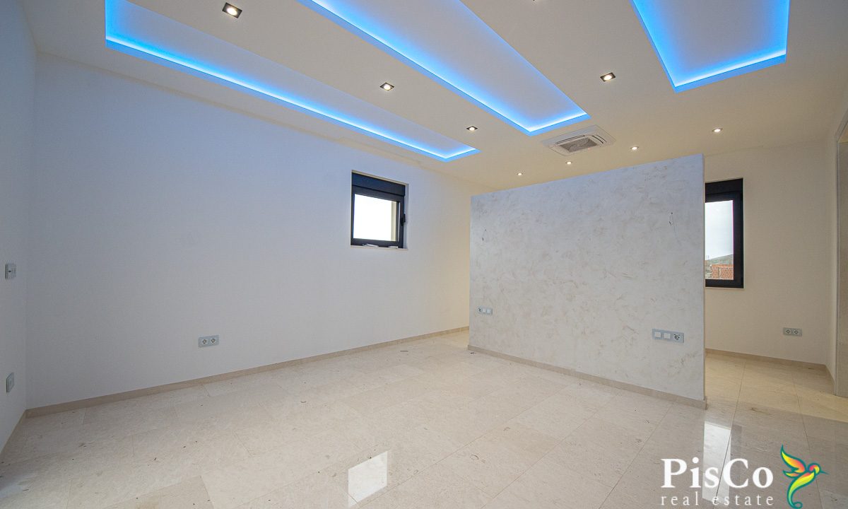 Vila na prodaju, 240 m², Krimovica, Kotor--13