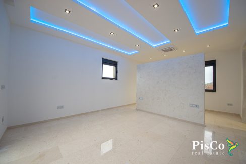Vila na prodaju, 240 m², Krimovica, Kotor--13