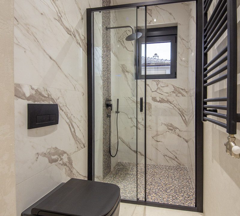 Vila na prodaju, 240 m², Krimovica, Kotor--15