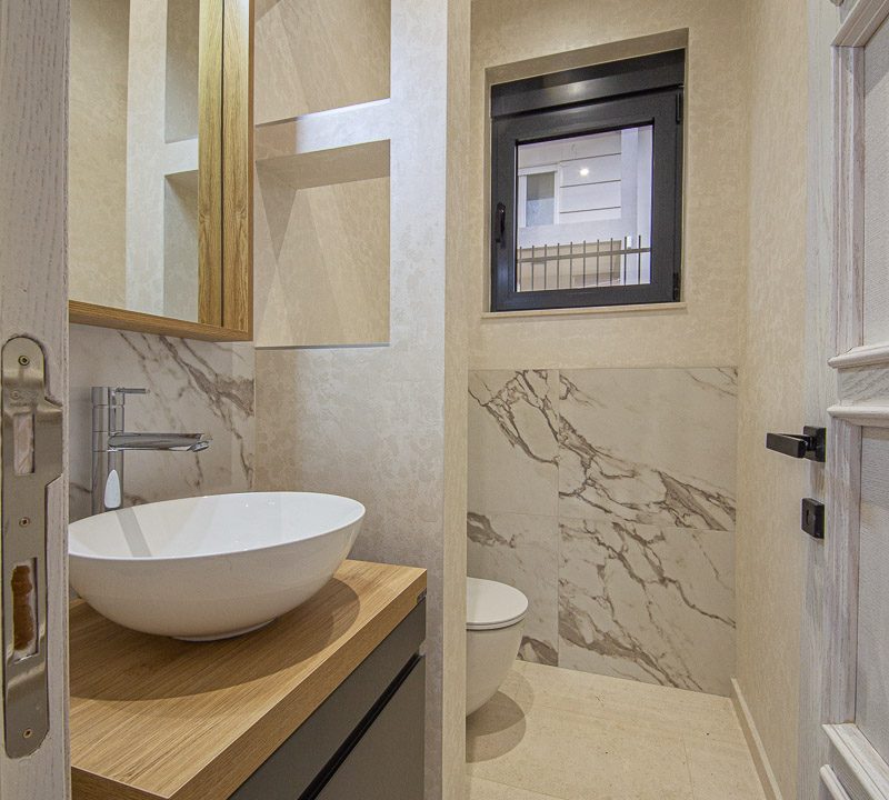 Vila na prodaju, 240 m², Krimovica, Kotor--3