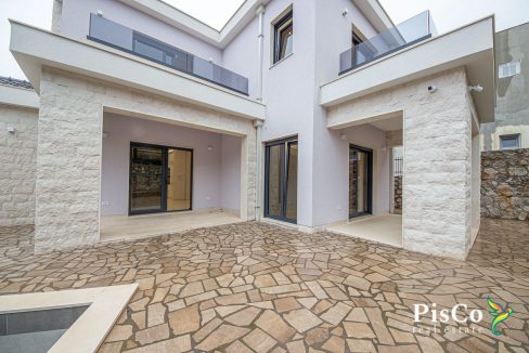 Vila na prodaju, 240 m², Krimovica, Kotor--7