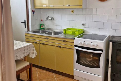 Dvosoban Cetinje (1 of 14)