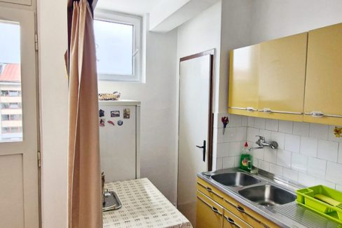 Dvosoban Cetinje (2 of 14)