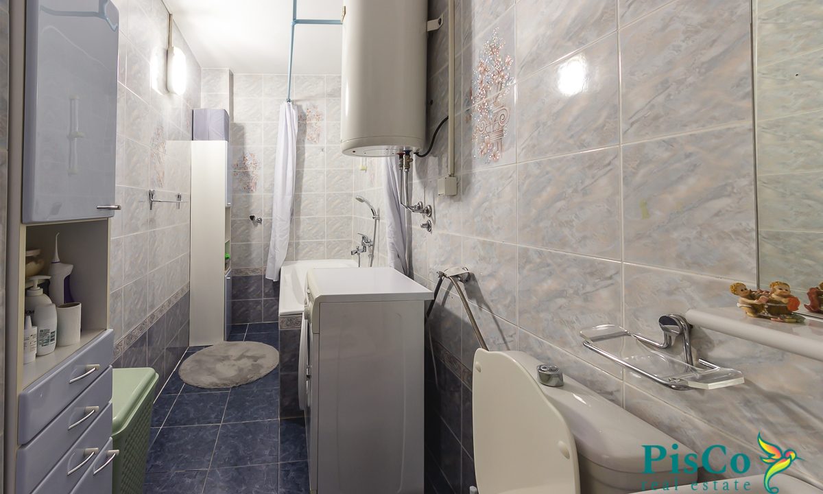 Dvosoban Preko Morace kod sportskog (1 of 2)