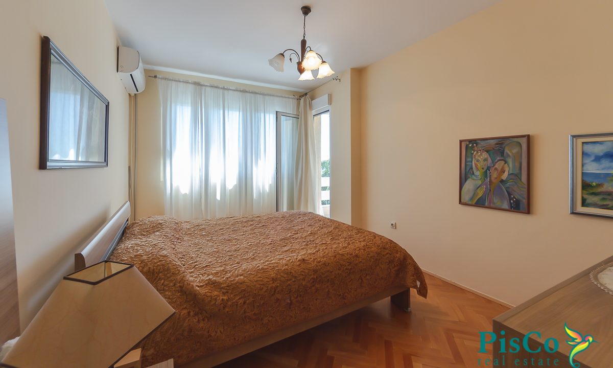 Dvosoban Preko Morace kod sportskog (8 of 11)