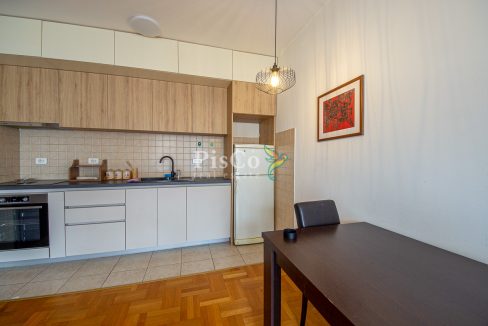 Izdaje se jednosoban stan 42m2, Stari aerodrom, Podgorica-1722