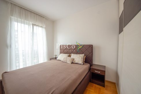 Izdaje se jednosoban stan 42m2, Stari aerodrom, Podgorica-1723