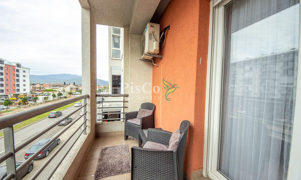 Izdaje se jednosoban stan 42m2, Stari aerodrom, Podgorica-1726