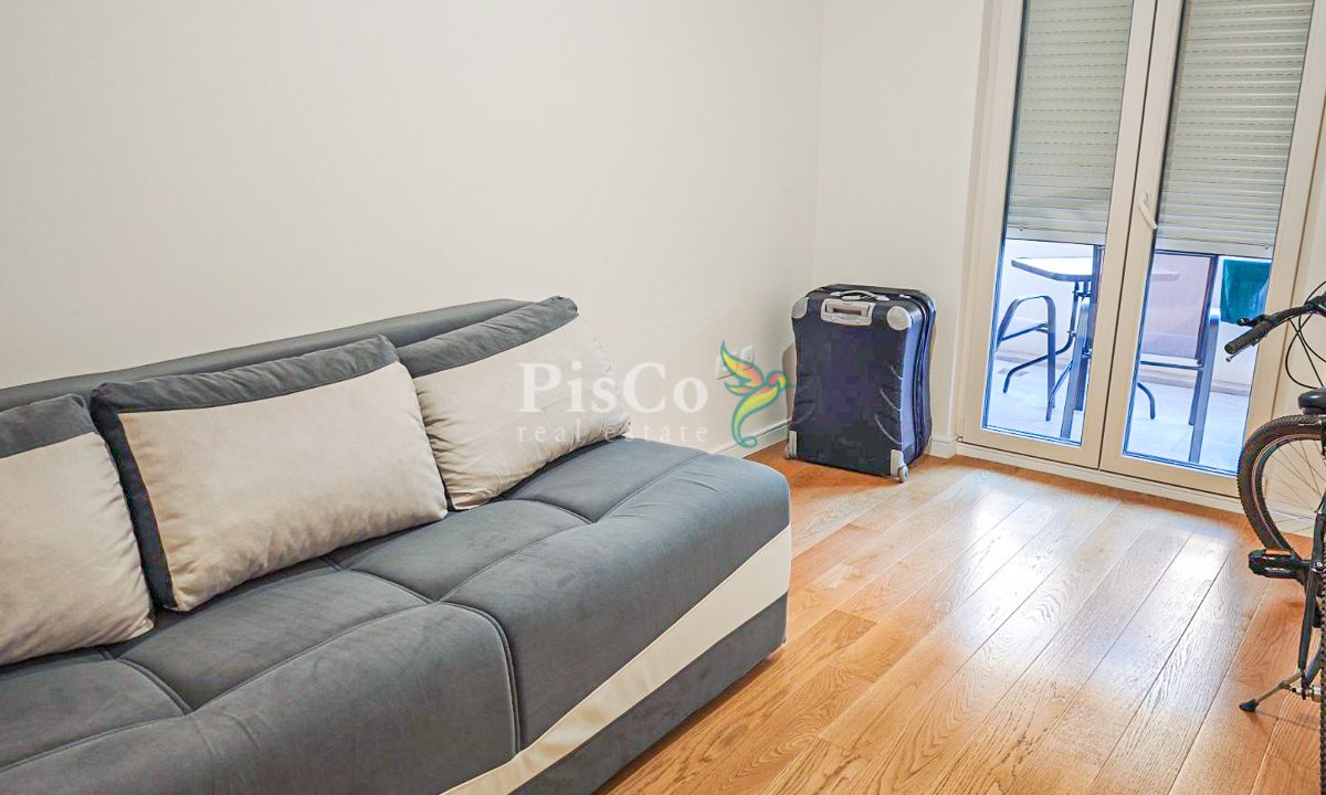 Izdavanje jednosoban stan 51m2, Central point, Podgorica-039