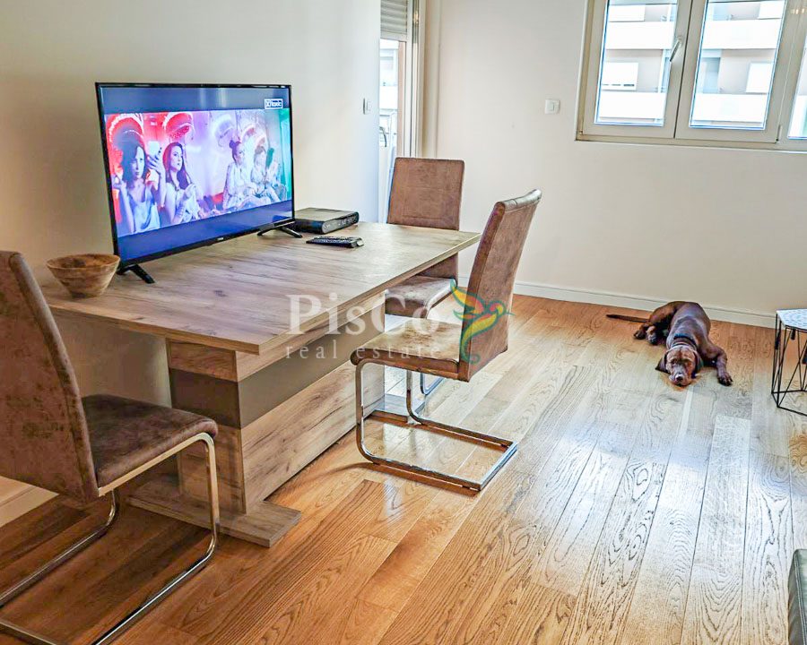 Izdavanje jednosoban stan 51m2, Central point, Podgorica-595