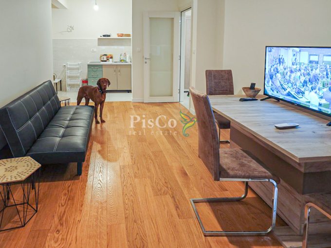 Izdavanje jednosoban stan 51m2 Central point Podgorica 646