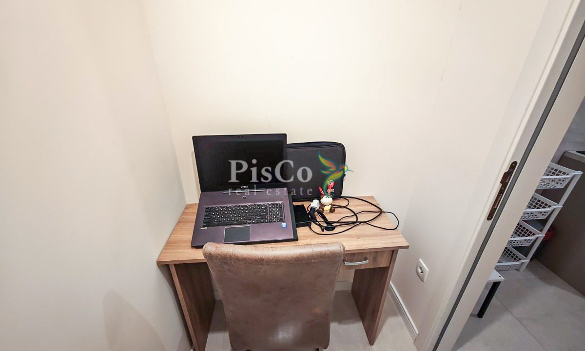 Izdavanje jednosoban stan 51m2, Central point, Podgorica-692