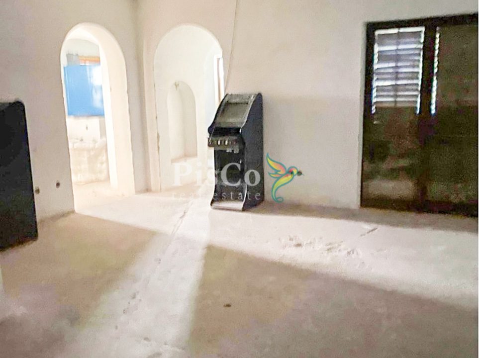 Izdavanje magacinski prostor 150m2, Masline, Podgorica-026
