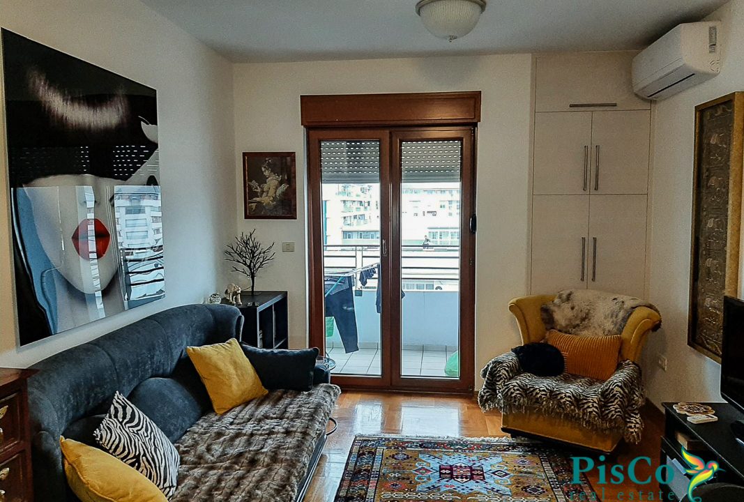 Jednosoban Maxim zgrada (2 of 6)