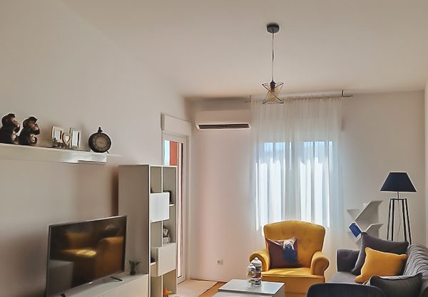 Izdaje se lijep jednosoban stan na Zabjelu 45m2