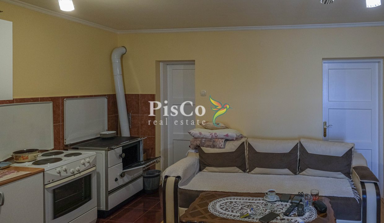 Prodaja Dvosoban stan 57m2, Humci, Niksic (6 of 7)