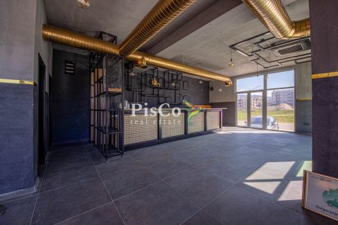 Prodaja Poslovni prostor 84m2, Kvart kod Katolicke crkve, Niksic (1 of 8)