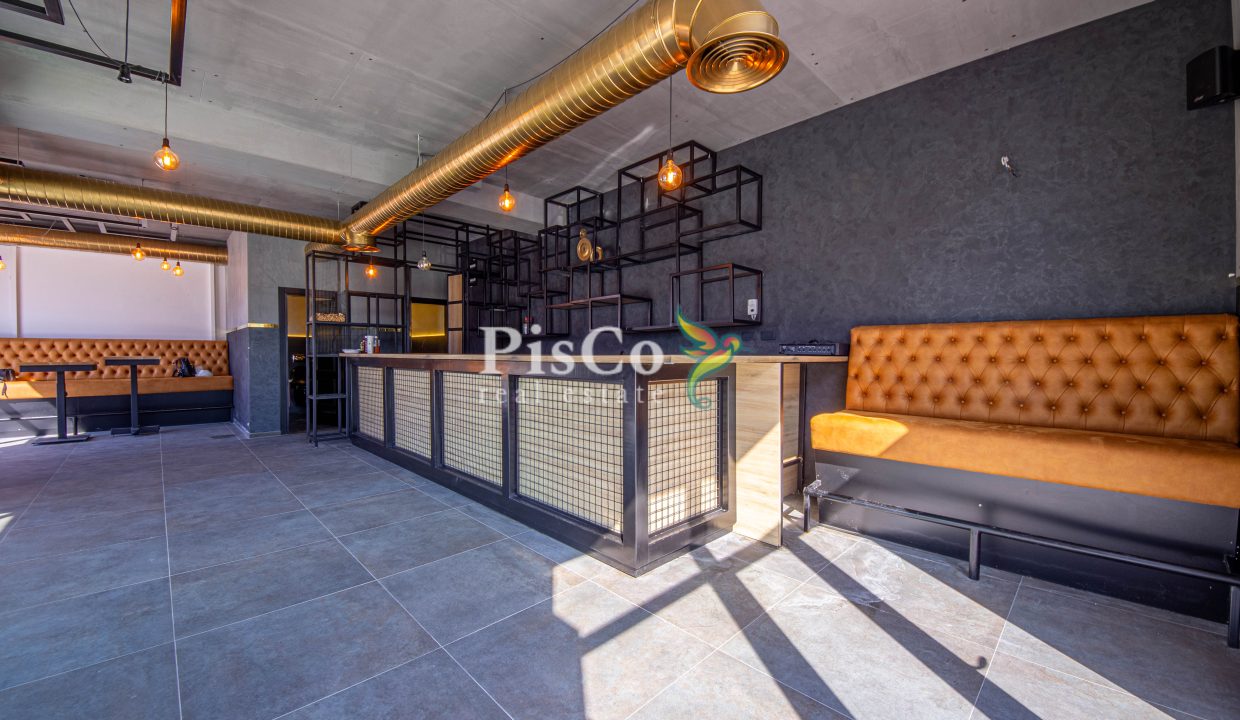 Prodaja Poslovni prostor 84m2, Kvart kod Katolicke crkve, Niksic (2 of 8)