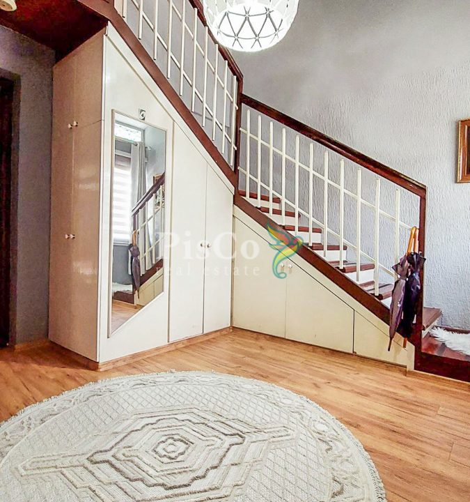 Prodaja četvorosoban dupleks u Podgorici, 127m2, Vezirov most, Podgorica-609