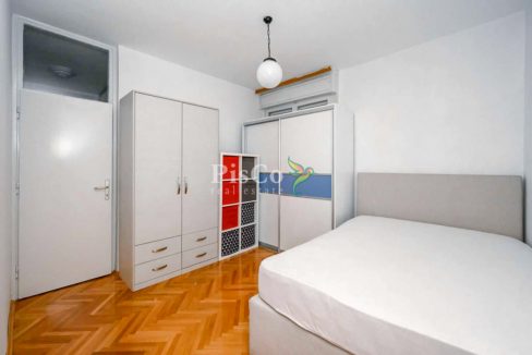 Prodaja polunamješten dvosoban stan kod Gintaša, 65m2, Podgorica-668