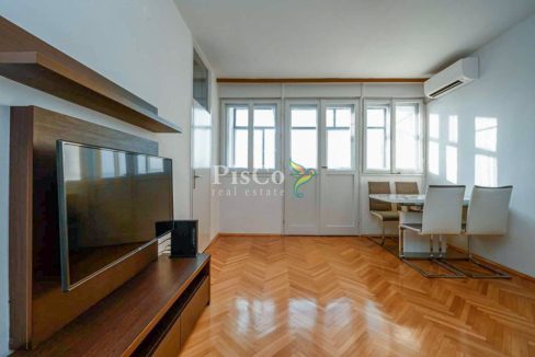 Prodaja polunamješten dvosoban stan kod Gintaša, 65m2, Podgorica-697