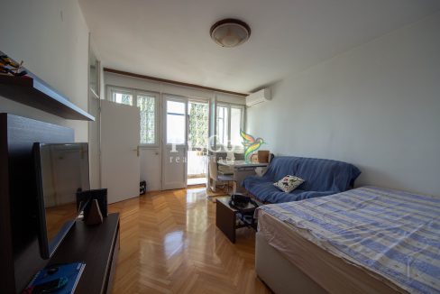 Prodaja polunamješten dvosoban stan kod Gintaša, 65m2, Podgorica (8 of 10)