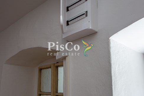 Prodaja renovirana kuća 70m2 sa zemljištem 550m2, Miločani, Nikšić (6 of 9)