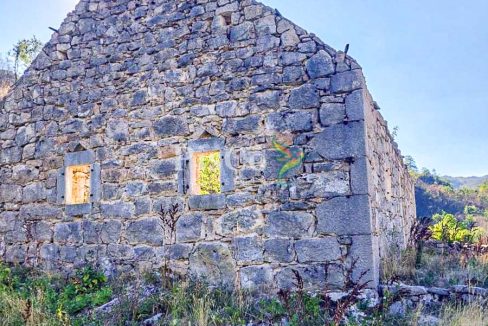 Prodaja zemljišta 480000m2, Brestice, Nikšić-06-3