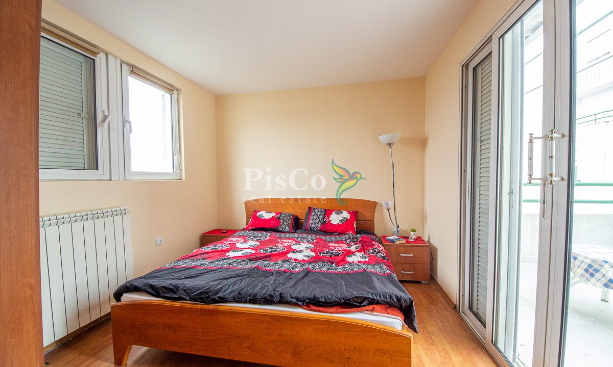 Prodaje se jednosoban stan 67m2, Blok 6, Podgorica-1702