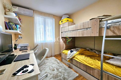 Prodaje se renoviran dvosoban stan, 58m2, Ljubović, Podgorica--11