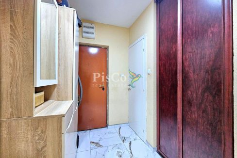 Prodaje se renoviran dvosoban stan, 58m2, Ljubović, Podgorica--16