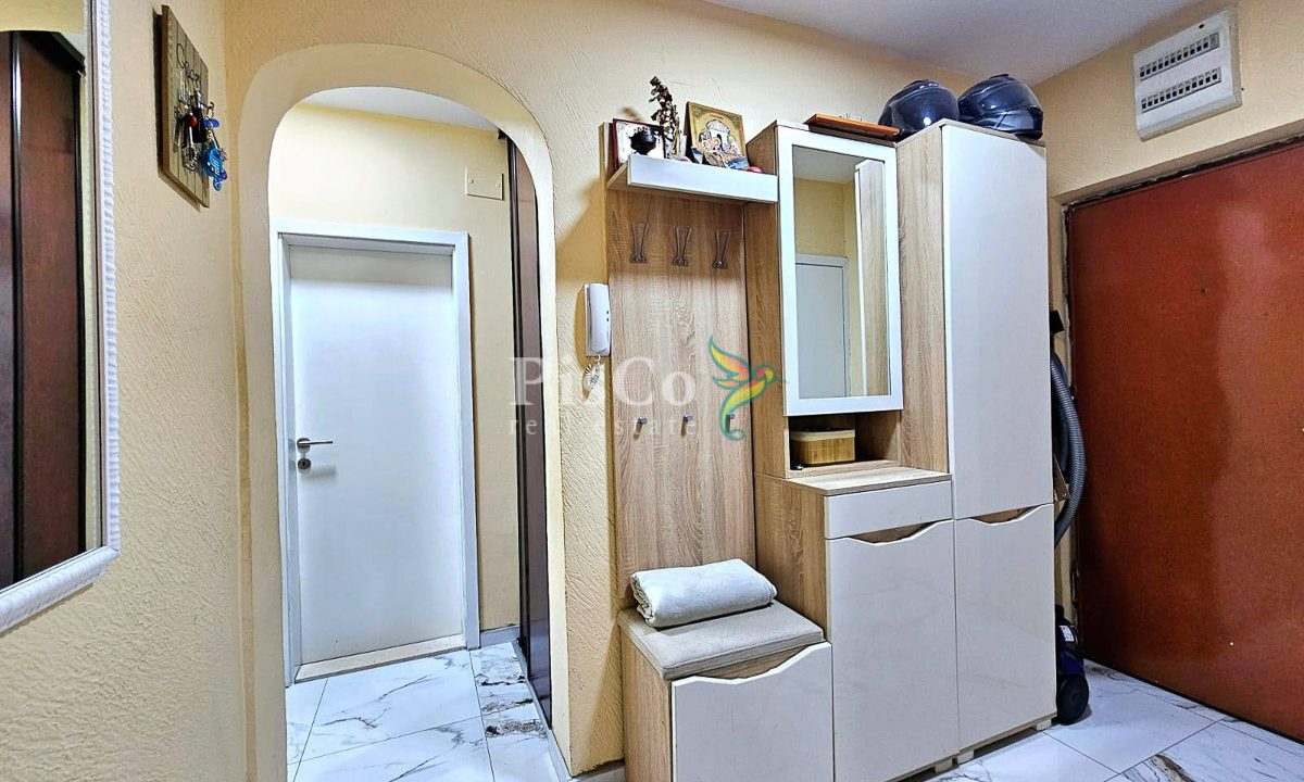 Prodaje se renoviran dvosoban stan, 58m2, Ljubović, Podgorica--17