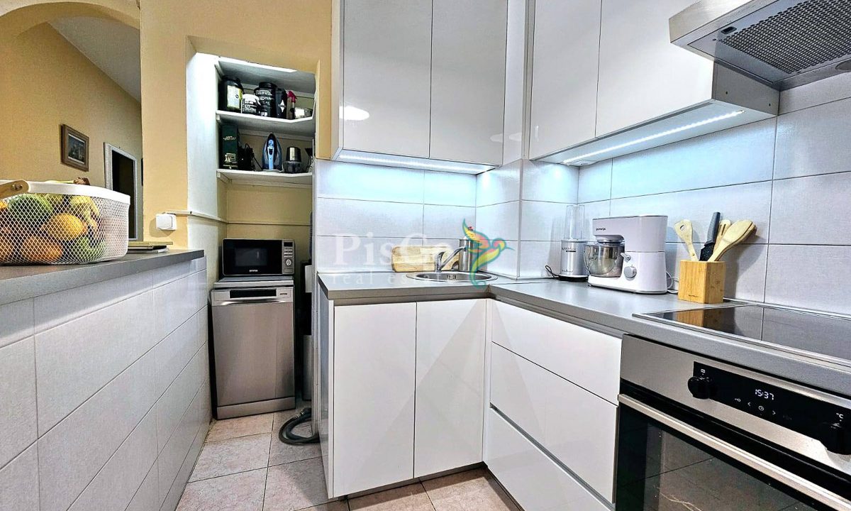 Prodaje se renoviran dvosoban stan, 58m2, Ljubović, Podgorica--7