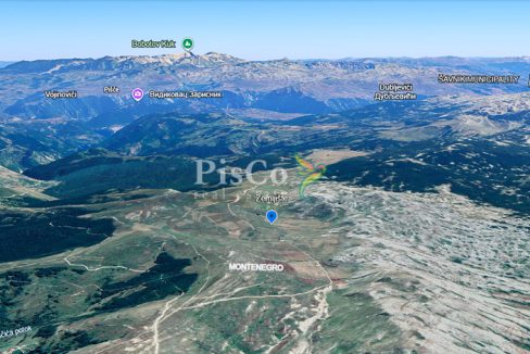 Prodaje se veliko zemljište 77000m2, Plužine-130611
