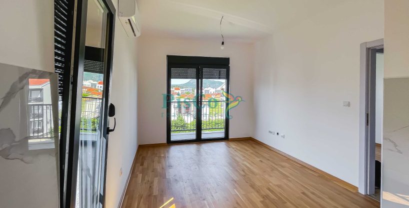 Na prodaju – Jednosoban stan 39 m² + parking mjesto | Titeks
