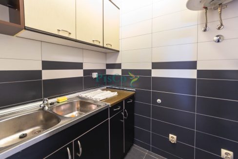 poslovni iza hrama-15