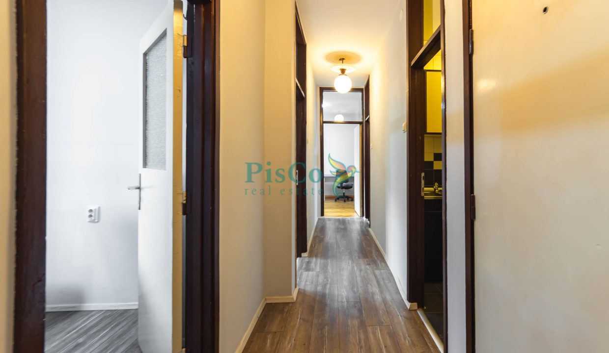 poslovni iza hrama-22