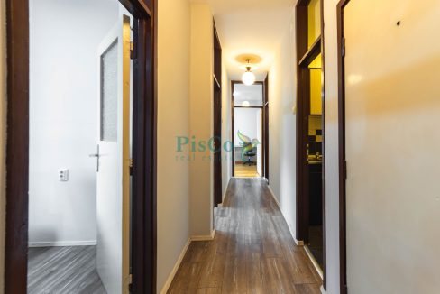 poslovni iza hrama-22