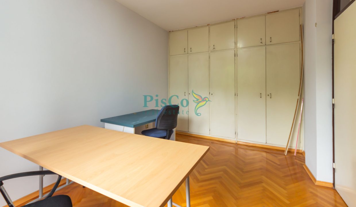 poslovni iza hrama-4