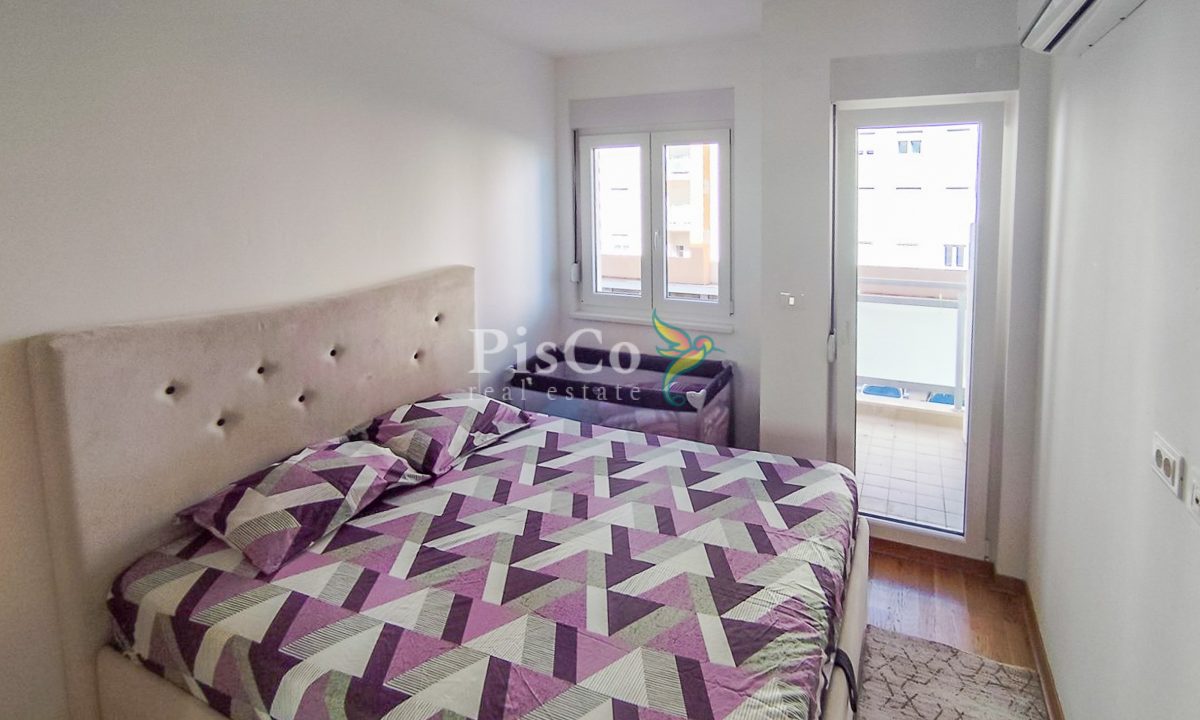 Izdavanje dvosoban stan, 65m2, City key, Podgorica-072