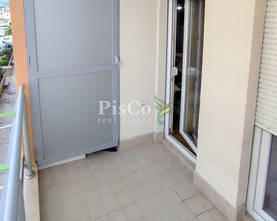 Izdavanje dvosoban stan, 65m2, City key, Podgorica-985