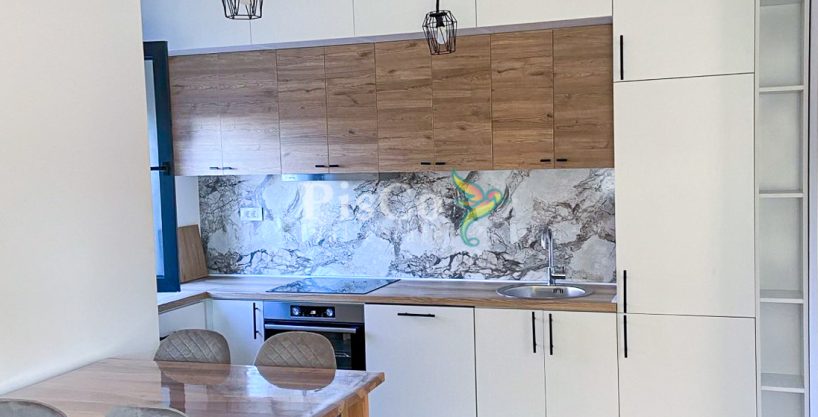 Izdavanje dvosoban stan City kvart, 60m2, Podgorica