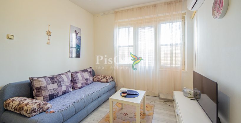 Izdavanje jednosoban stan Preko Morače 56m2, Podgorica