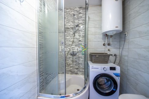 Izdavanje jednosoban stan Stari aerodrom, 45m2, Podgorica-1856