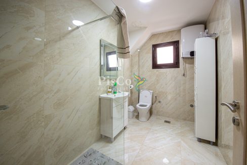 Izdavanje poslovni prostor 90m2, Masline, Podgorica-1921