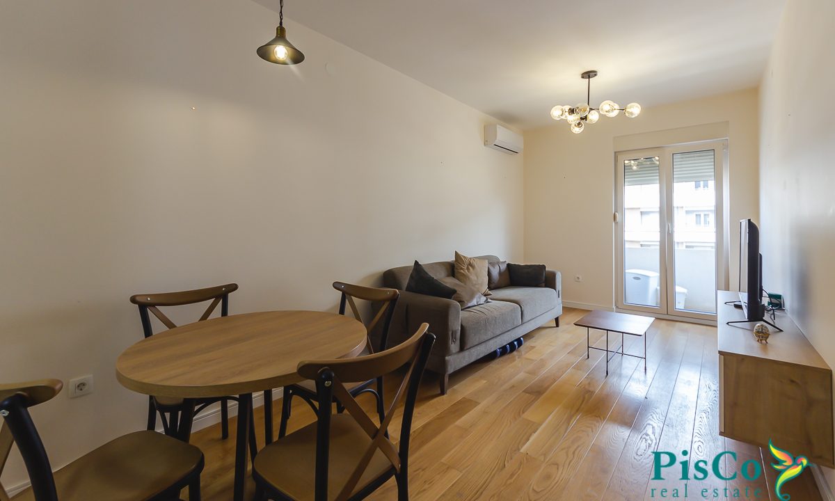 Jednosoban Central point 145k (1 of 7)