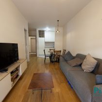 Na prodaju jednosoban stan | Central Point