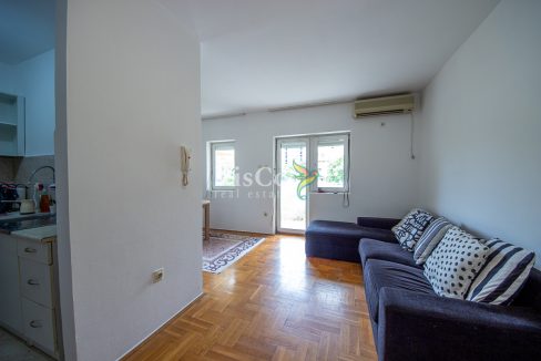 Prodaja dvosoban stan Stari Aerodrom, 84m2, Podgorica-1905