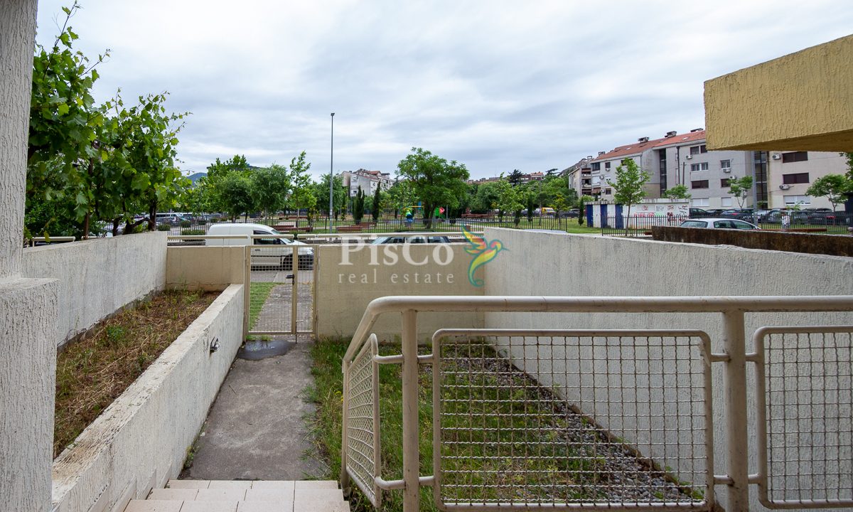 Prodaja dvosoban stan Stari Aerodrom, 84m2, Podgorica-1915